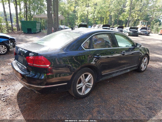 2012 Volkswagen Passat 3.6l V6 Sel Premium მანქანა იყიდება აუქციონზე, vin: 1VWCM7A35CC009442, აუქციონის ნომერი: 46081815