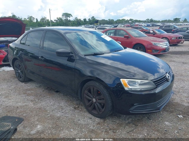 2012 Volkswagen Jetta 2.0l S მანქანა იყიდება აუქციონზე, vin: 3VW2K7AJ3CM336923, აუქციონის ნომერი: 46081830