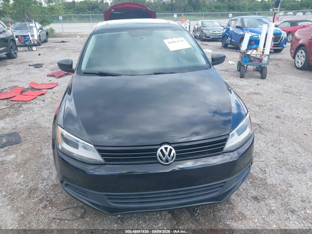 2012 Volkswagen Jetta 2.0l S მანქანა იყიდება აუქციონზე, vin: 3VW2K7AJ3CM336923, აუქციონის ნომერი: 46081830
