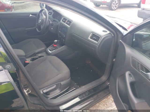 2012 Volkswagen Jetta 2.0l S მანქანა იყიდება აუქციონზე, vin: 3VW2K7AJ3CM336923, აუქციონის ნომერი: 46081830