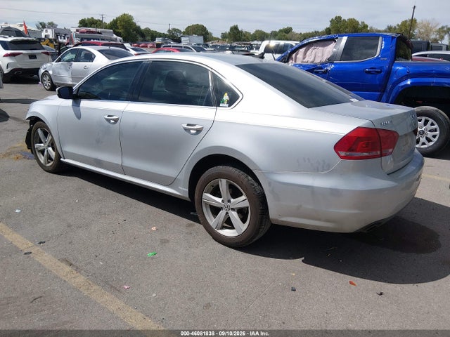 46081838 :رقم المزاد ، 1VWBH7A39DC078653 vin ، 2013 Volkswagen Passat 2.5l Se مزاد بيع