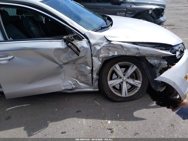 46081838 :رقم المزاد ، 1VWBH7A39DC078653 vin ، 2013 Volkswagen Passat 2.5l Se مزاد بيع