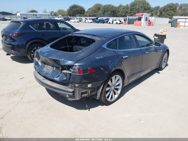 Продажа на аукционе авто 2016 Tesla Model S 60/70/75/85, vin: 5YJSA1E19GF161522, номер лота: 46081840