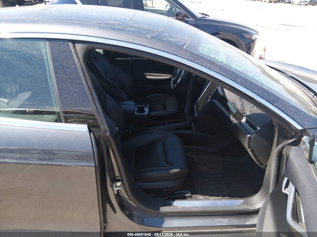 Продажа на аукционе авто 2016 Tesla Model S 60/70/75/85, vin: 5YJSA1E19GF161522, номер лота: 46081840