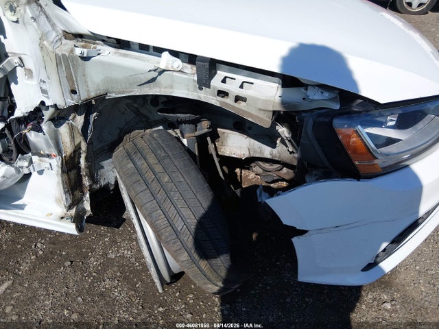 Aukcja sprzedaży 2017 Volkswagen Jetta 1.4t S, vin: 3VW2B7AJ9HM224215, numer aukcji: 46081858