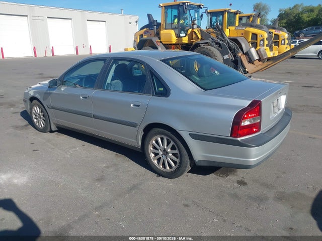 2000 Volvo S80 მანქანა იყიდება აუქციონზე, vin: YV1TS94DXY1124754, აუქციონის ნომერი: 46081878