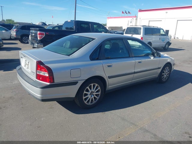 2000 Volvo S80 მანქანა იყიდება აუქციონზე, vin: YV1TS94DXY1124754, აუქციონის ნომერი: 46081878
