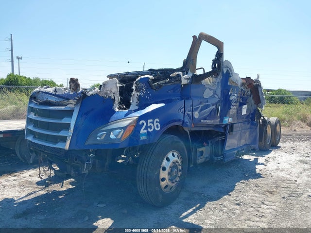 Продаж на аукціоні авто 2023 Freightliner New Cascadia 126, vin: 3AKJHHDR4PSUE1524, номер лоту: 46081908