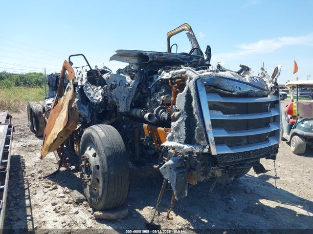 Продаж на аукціоні авто 2023 Freightliner New Cascadia 126, vin: 3AKJHHDR4PSUE1524, номер лоту: 46081908