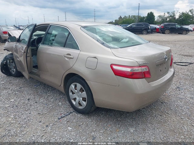 46081944 :رقم المزاد ، 4T4BE46K09R092227 vin ، 2009 Toyota Camry Le مزاد بيع
