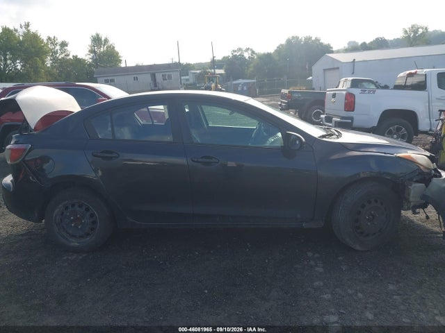2011 Mazda Mazda3 I Sport მანქანა იყიდება აუქციონზე, vin: JM1BL1UG7B1417304, აუქციონის ნომერი: 46081965