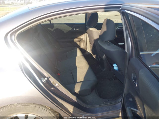 Продажа на аукционе авто 2015 Honda Accord Lx, vin: 1HGCR2F36FA222272, номер лота: 46081976