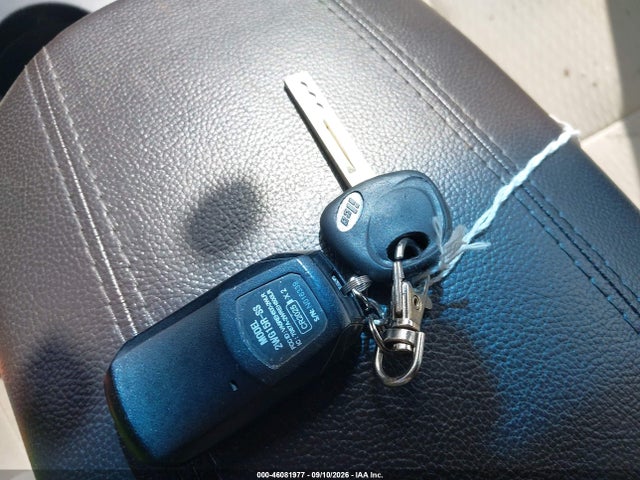 5NMZUDLB8HH025336 Hyundai Santa Fe Sport 2.4l