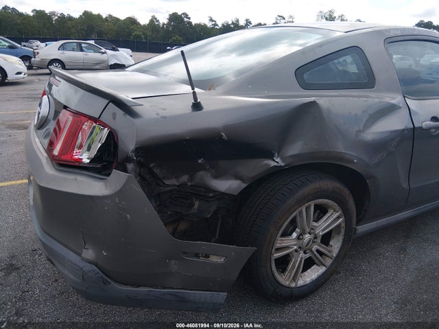 46081994 :رقم المزاد ، 1ZVBP8AN1A5106312 vin ، 2010 Ford Mustang V6/v6 Premium مزاد بيع