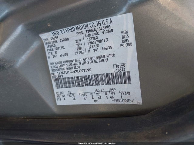 1999 Ford Expedition Eddie Bauer/xlt მანქანა იყიდება აუქციონზე, vin: 1FMPU18L6XLC08590, აუქციონის ნომერი: 46082000