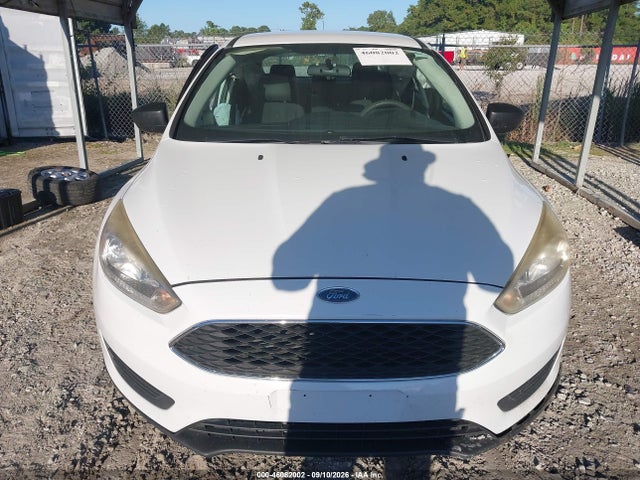 Продаж на аукціоні авто 2018 Ford Focus S, vin: 1FADP3E21JL220830, номер лоту: 46082002