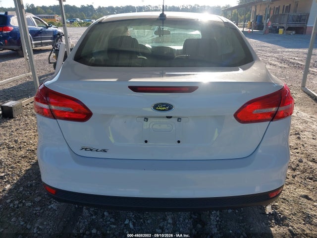 Продаж на аукціоні авто 2018 Ford Focus S, vin: 1FADP3E21JL220830, номер лоту: 46082002