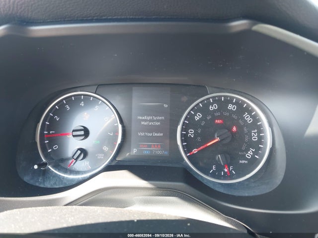 2021 Toyota Rav4 Xle მანქანა იყიდება აუქციონზე, vin: 2T3W1RFV0MC107857, აუქციონის ნომერი: 46082094
