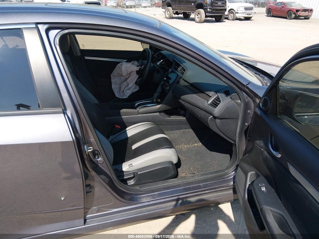 46082098 :رقم المزاد ، 19XFC1F30LE022682 vin ، 2020 Honda Civic Ex مزاد بيع