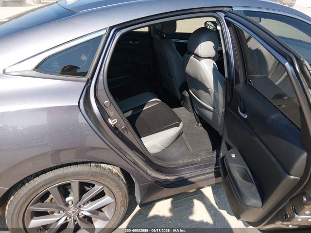46082098 :رقم المزاد ، 19XFC1F30LE022682 vin ، 2020 Honda Civic Ex مزاد بيع