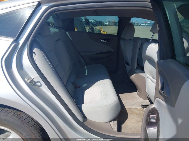 Продаж на аукціоні авто 2017 Chevrolet Malibu 1fl, vin: 1G1ZC5ST7HF270945, номер лоту: 46082102