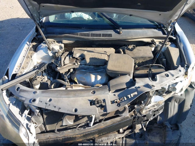 4T1BF1FK9EU384099 Toyota CAMRY SE