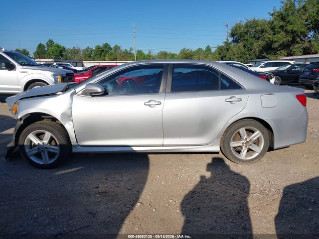 4T1BF1FK9EU384099 Toyota CAMRY SE