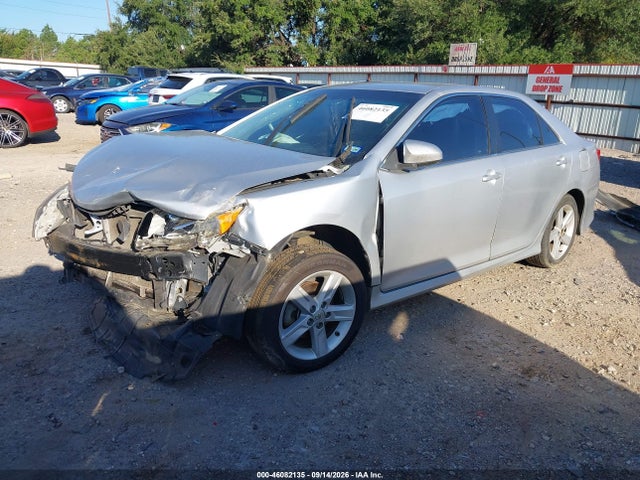 4T1BF1FK9EU384099 Toyota CAMRY SE