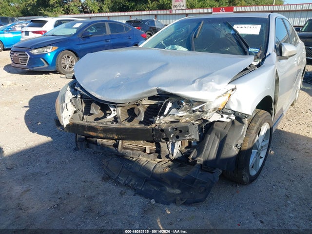 4T1BF1FK9EU384099 Toyota CAMRY SE