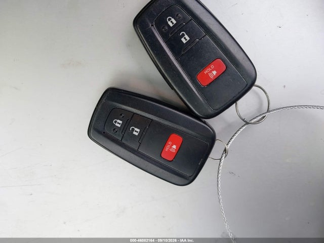 2016 Toyota Prius Two მანქანა იყიდება აუქციონზე, vin: JTDKBRFU4G3003669, აუქციონის ნომერი: 46082164