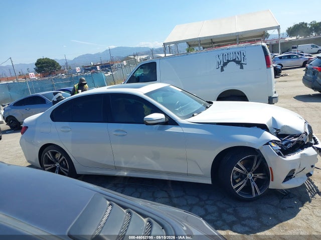 2023 Bmw 330i მანქანა იყიდება აუქციონზე, vin: 3MW69FF00P8D43835, აუქციონის ნომერი: 46082195
