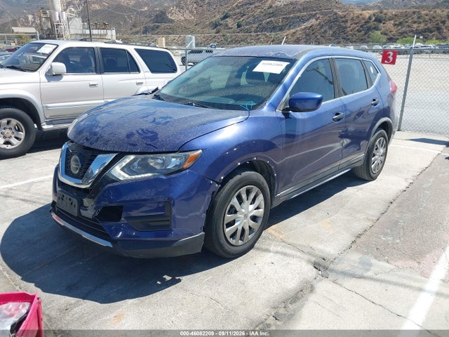 Nissan ROGUE S 2018 KNMAT2MT7JP585390 Image 2