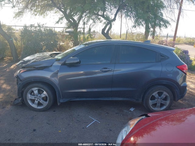 Продажа на аукционе авто 2017 Honda Hr-v Lx, vin: 3CZRU5H37HG703166, номер лота: 46082217