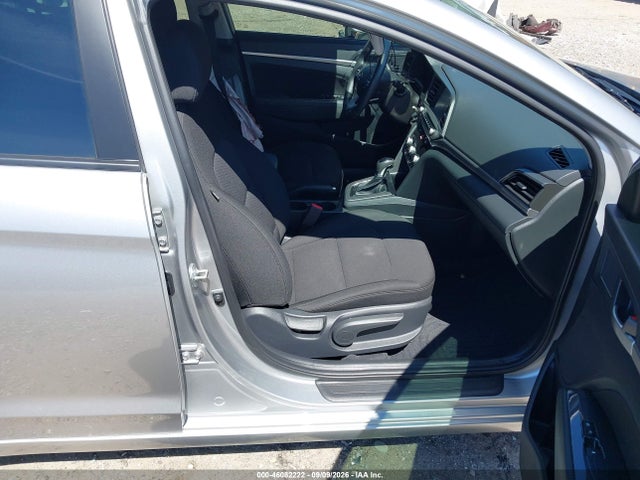 46082222 :رقم المزاد ، 5NPD84LF8LH552855 vin ، 2020 Hyundai Elantra Value Edition مزاد بيع
