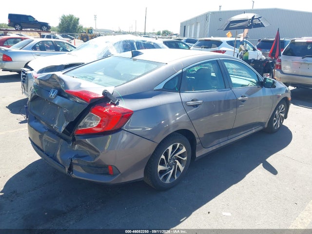 Honda CIVIC EX 2018 2HGFC2F72JH580433 Image 4