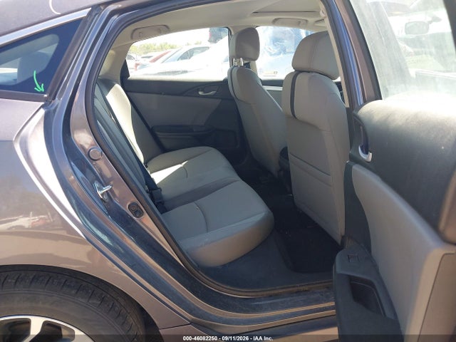 Honda CIVIC EX 2018 2HGFC2F72JH580433 Image 8