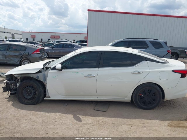 46082272 :رقم المزاد ، 1N4BL4BV4KN322233 vin ، 2019 Nissan Altima 2.5 S مزاد بيع