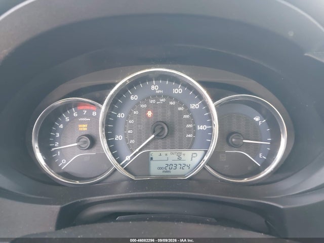 46082296 :رقم المزاد ، 5YFBURHE4FP209242 vin ، 2015 Toyota Corolla Le مزاد بيع