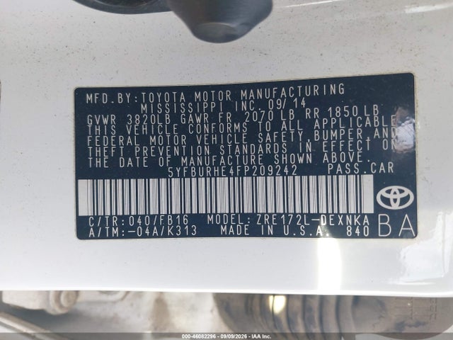 46082296 :رقم المزاد ، 5YFBURHE4FP209242 vin ، 2015 Toyota Corolla Le مزاد بيع