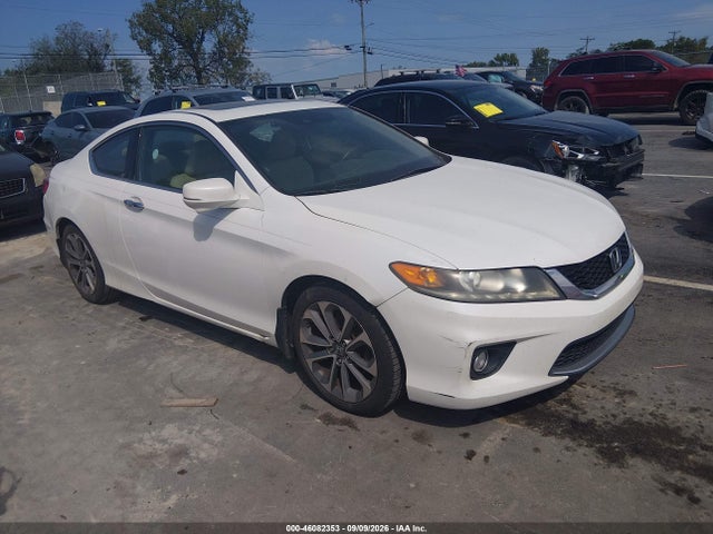 46082353 :رقم المزاد ، 1HGCT2B85EA007158 vin ، 2014 Honda Accord Ex-l V-6 مزاد بيع