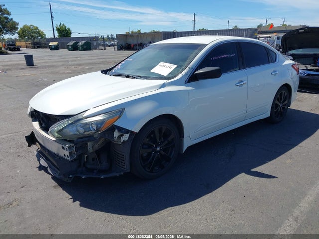 Nissan Altima 2.5 Sr 2017 1N4AL3AP3HC237073 Image 2
