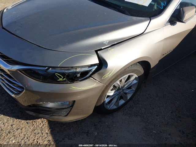 1G1ZD5ST6SF123083 Chevrolet Malibu Fwd 1lt