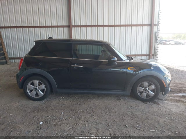 2015 Mini Hardtop Cooper მანქანა იყიდება აუქციონზე, vin: WMWXM5C50F3B34179, აუქციონის ნომერი: 46082369