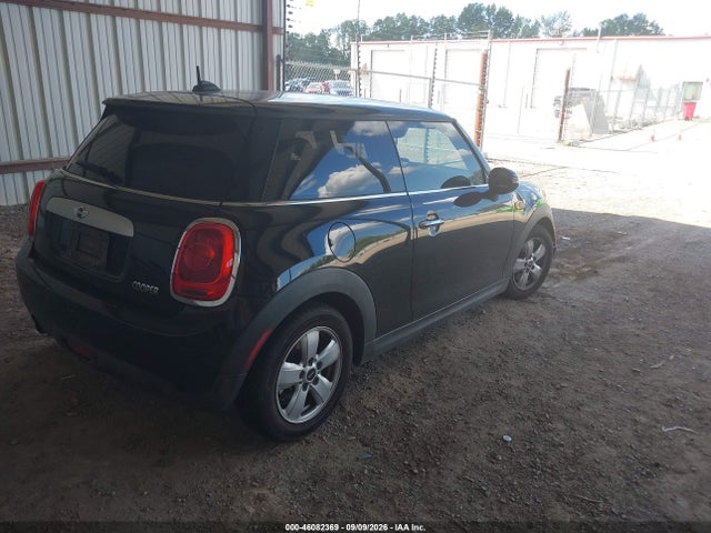 2015 Mini Hardtop Cooper მანქანა იყიდება აუქციონზე, vin: WMWXM5C50F3B34179, აუქციონის ნომერი: 46082369