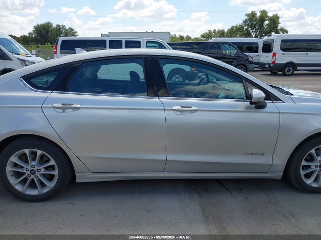 Продаж на аукціоні авто 2019 Ford Fusion Hybrid Se, vin: 3FA6P0LU3KR100428, номер лоту: 46082385