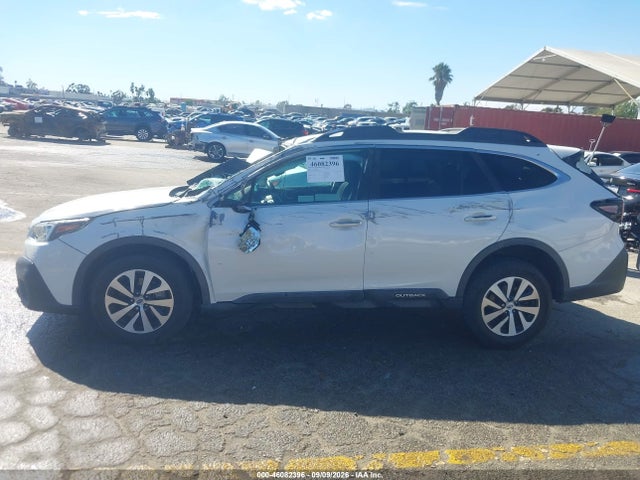 Subaru Outback Premium 2021 4S4BTADCXM3130829 Image 14