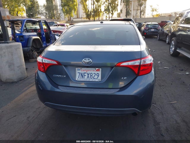 46082400 :رقم المزاد ، 5YFBURHE8FP326032 vin ، 2015 Toyota Corolla Le Plus مزاد بيع