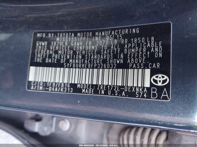 46082400 :رقم المزاد ، 5YFBURHE8FP326032 vin ، 2015 Toyota Corolla Le Plus مزاد بيع