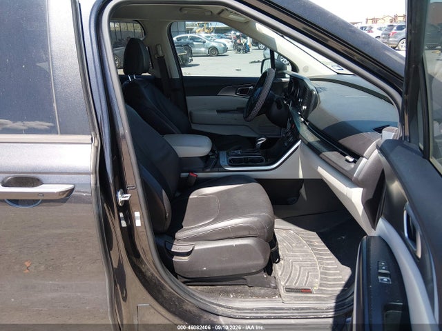 46082406 :رقم المزاد ، KNDNB4H3XN6148425 vin ، 2022 Kia Carnival Mpv Lx Seat Package مزاد بيع