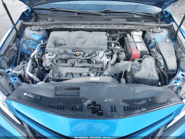 46082410 :رقم المزاد ، 4T1B11HK1JU131784 vin ، 2018 Toyota Camry Se مزاد بيع